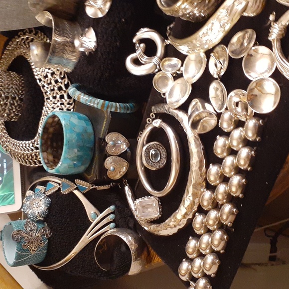 LIVE NOTIFICATION JEWELRY SHOW  TONIGHT @ 8:45 ET COME N LOOK - Picture 2 of 10